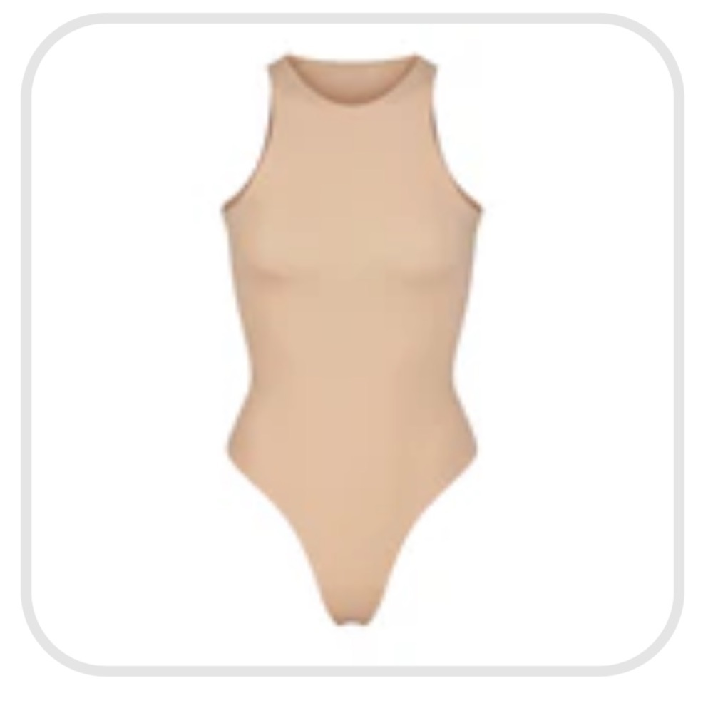 SKIMS FITS EVERYBODY HIGH NECK BODYSUIT